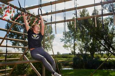 Obstakel Training: Apenkooien in de Buitenlucht voor Volwassenen en Kinderen! 